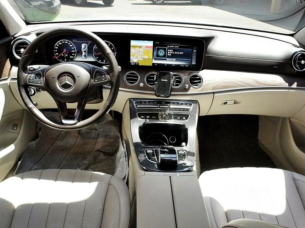 2017 Mercedes-Benz E-Class