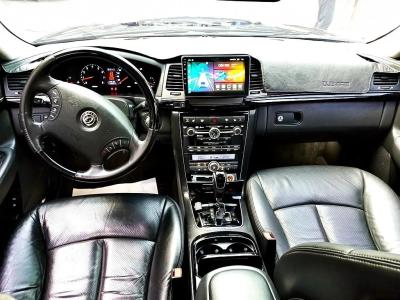 2010 Kia OPIRUS