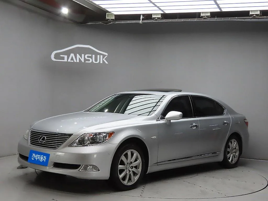 2008 Lexus LS