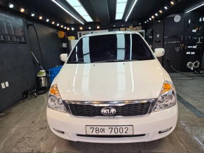 2014 Kia Carnival