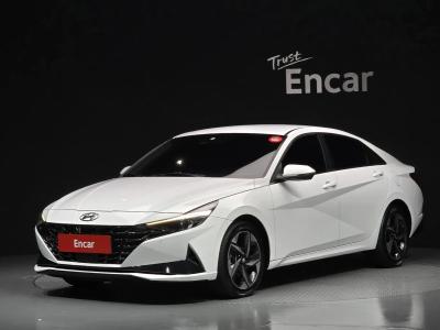 2022 Hyundai Elantra