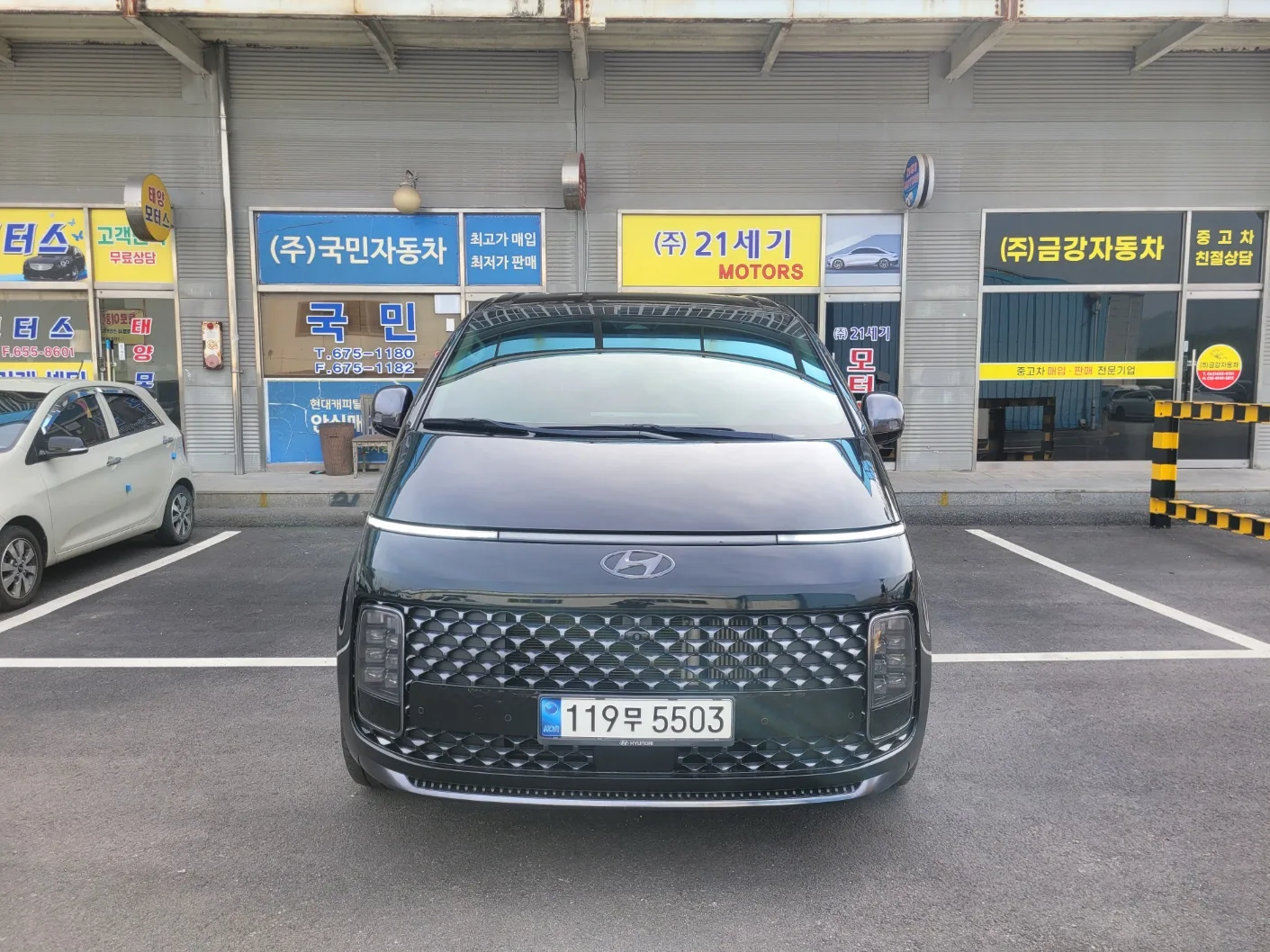 2022 Hyundai Staria