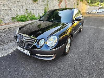 2011 Kia OPIRUS
