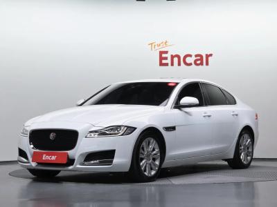 2018 Jaguar XF