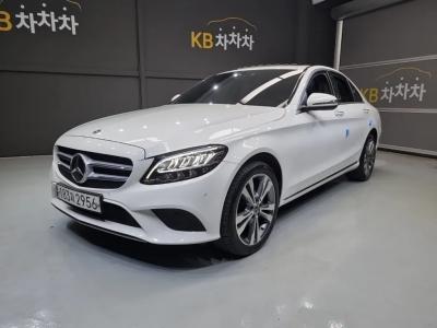 2020 Mercedes-Benz C-Class