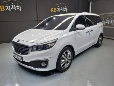 2016 Kia Carnival