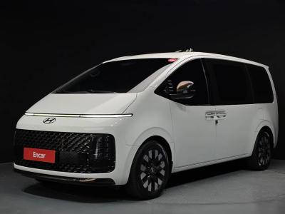 2022 Hyundai Staria