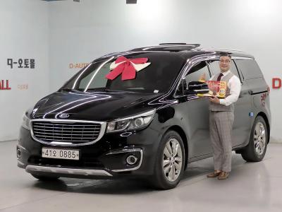 2016 Kia Carnival