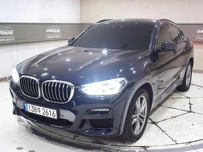 2021 BMW X4