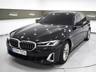 2022 BMW 5-Series