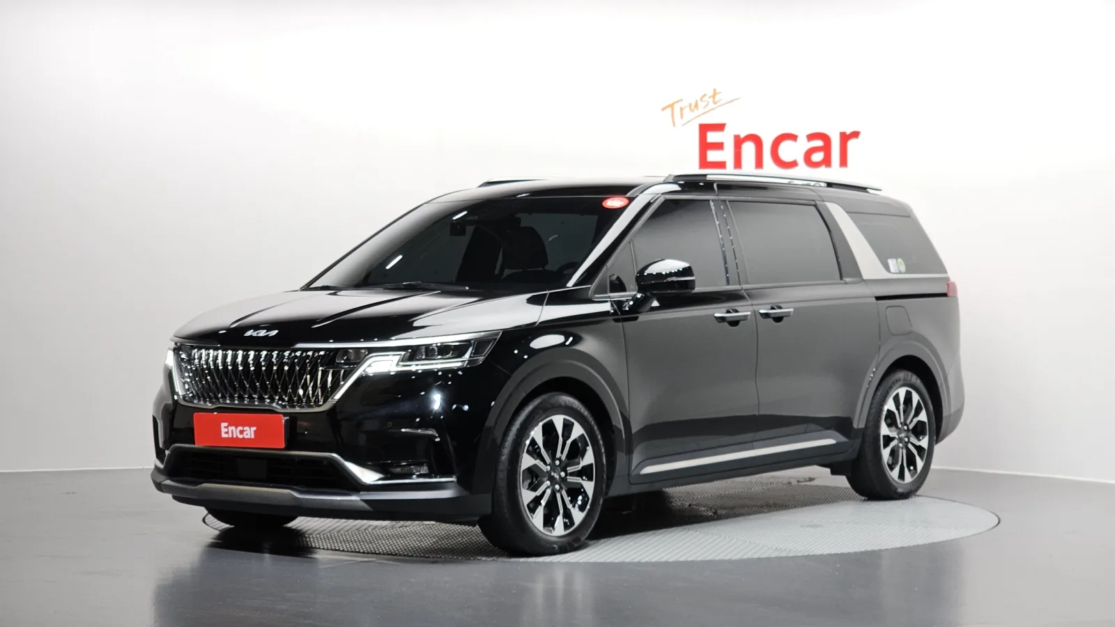 2023 Kia Carnival