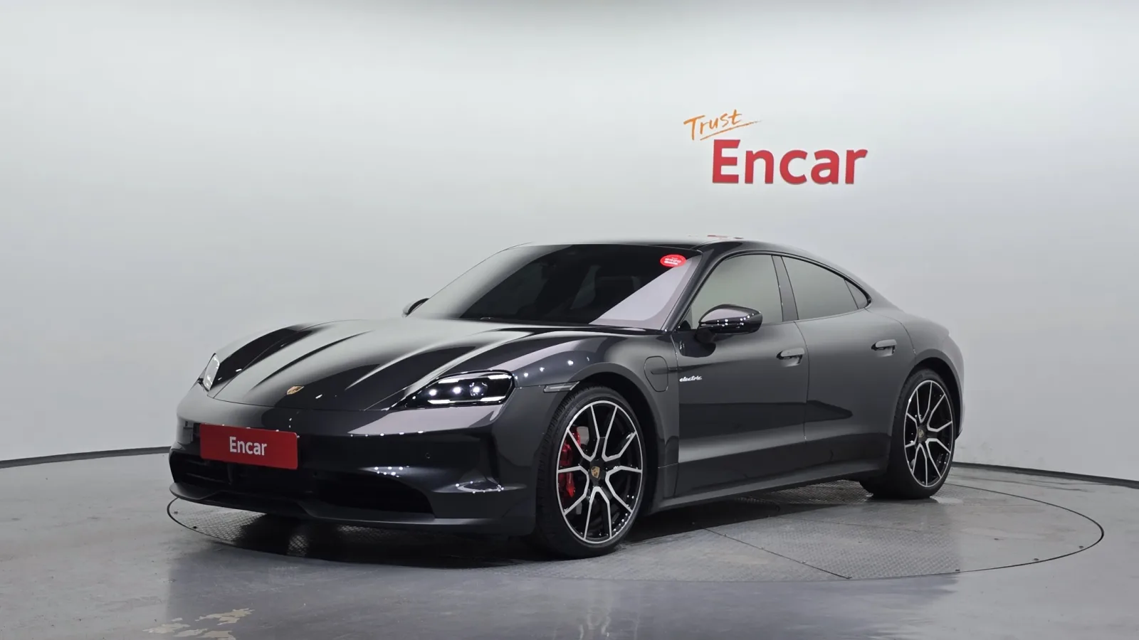 2025 Porsche Taycan