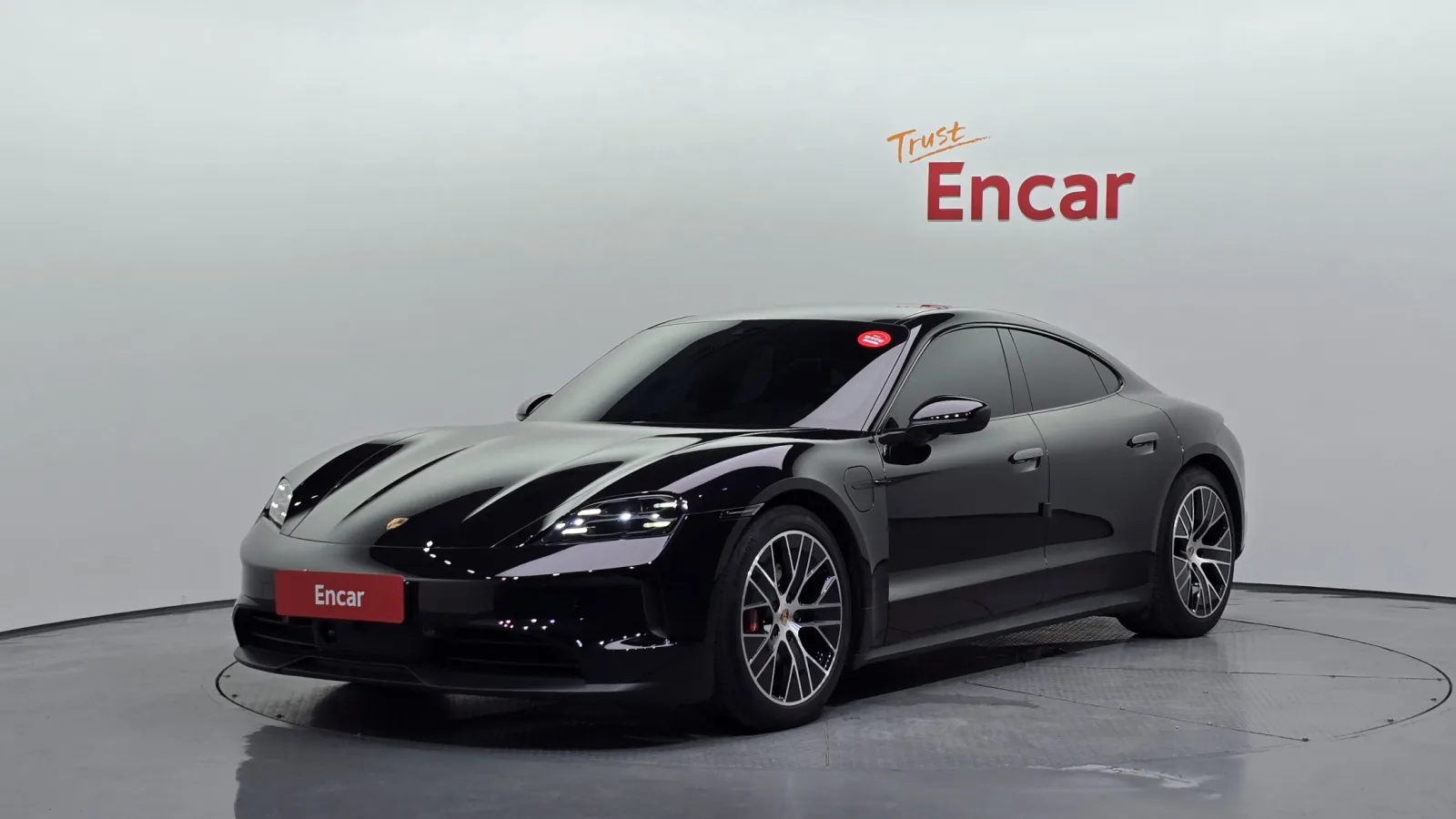 2025 Porsche Taycan