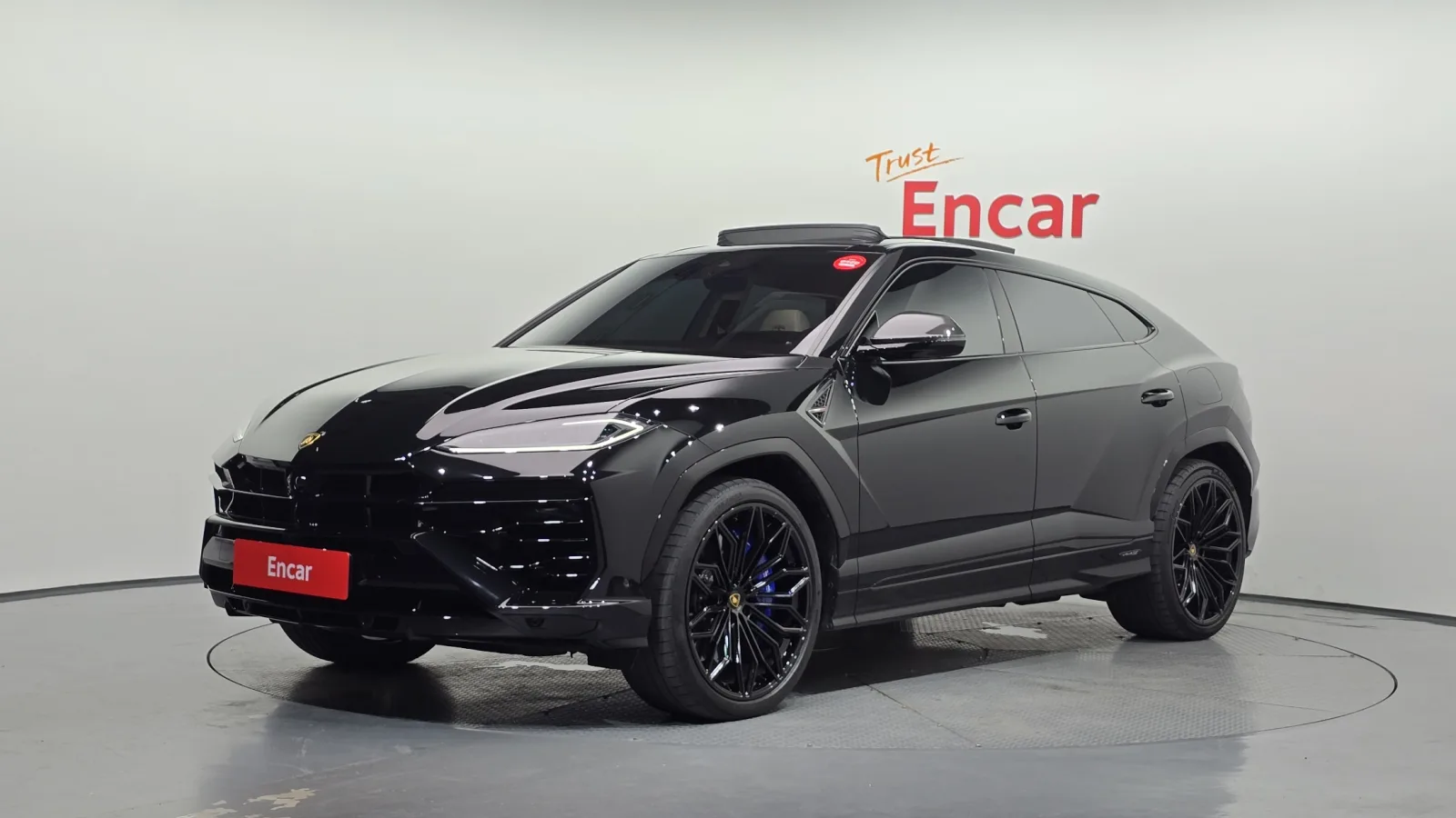 2025 Lamborghini Urus