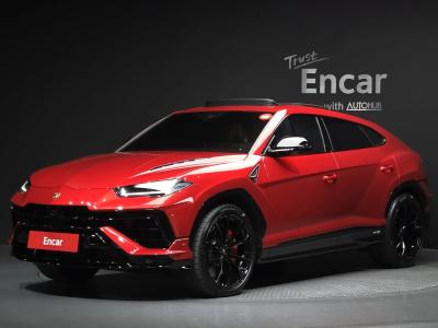 2024 Lamborghini Urus