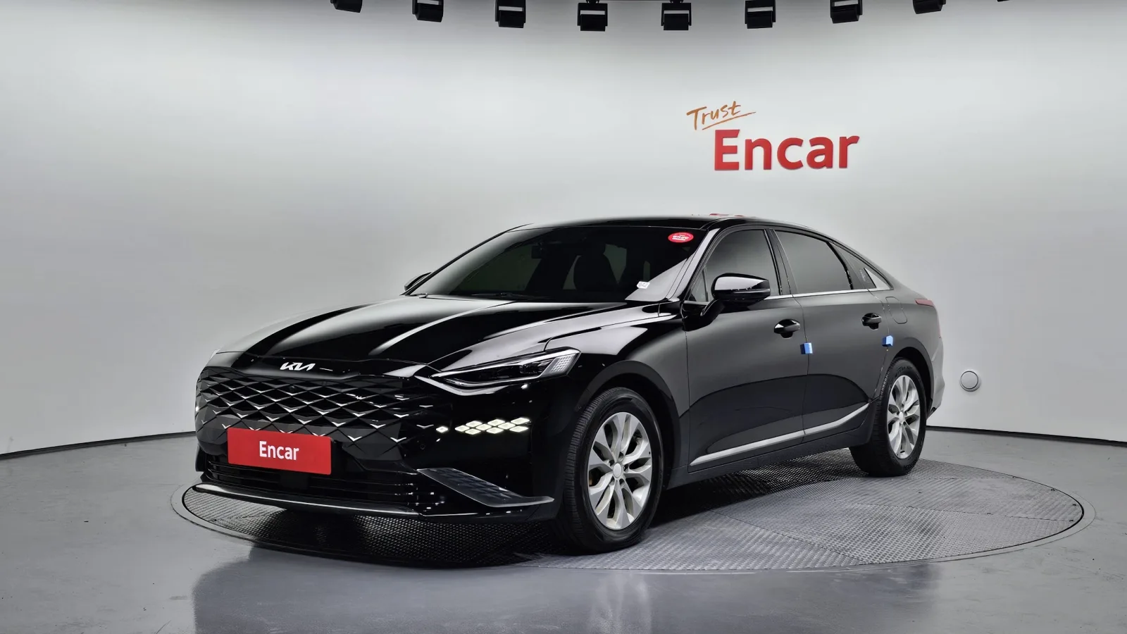 2023 Kia K8