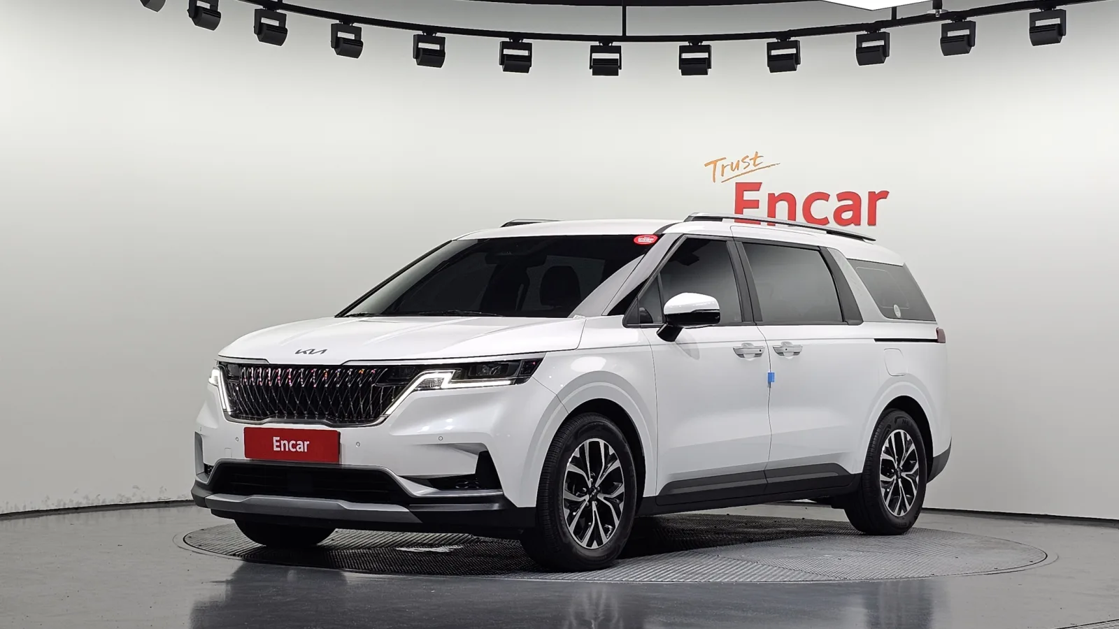 2023 Kia Carnival