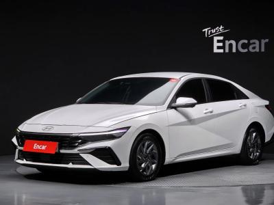 2024 Hyundai Elantra