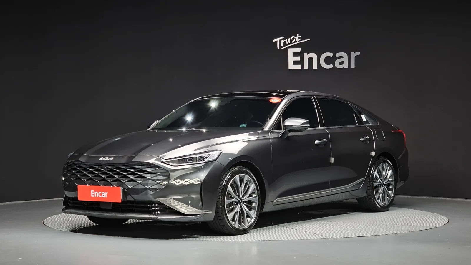 2022 Kia K8
