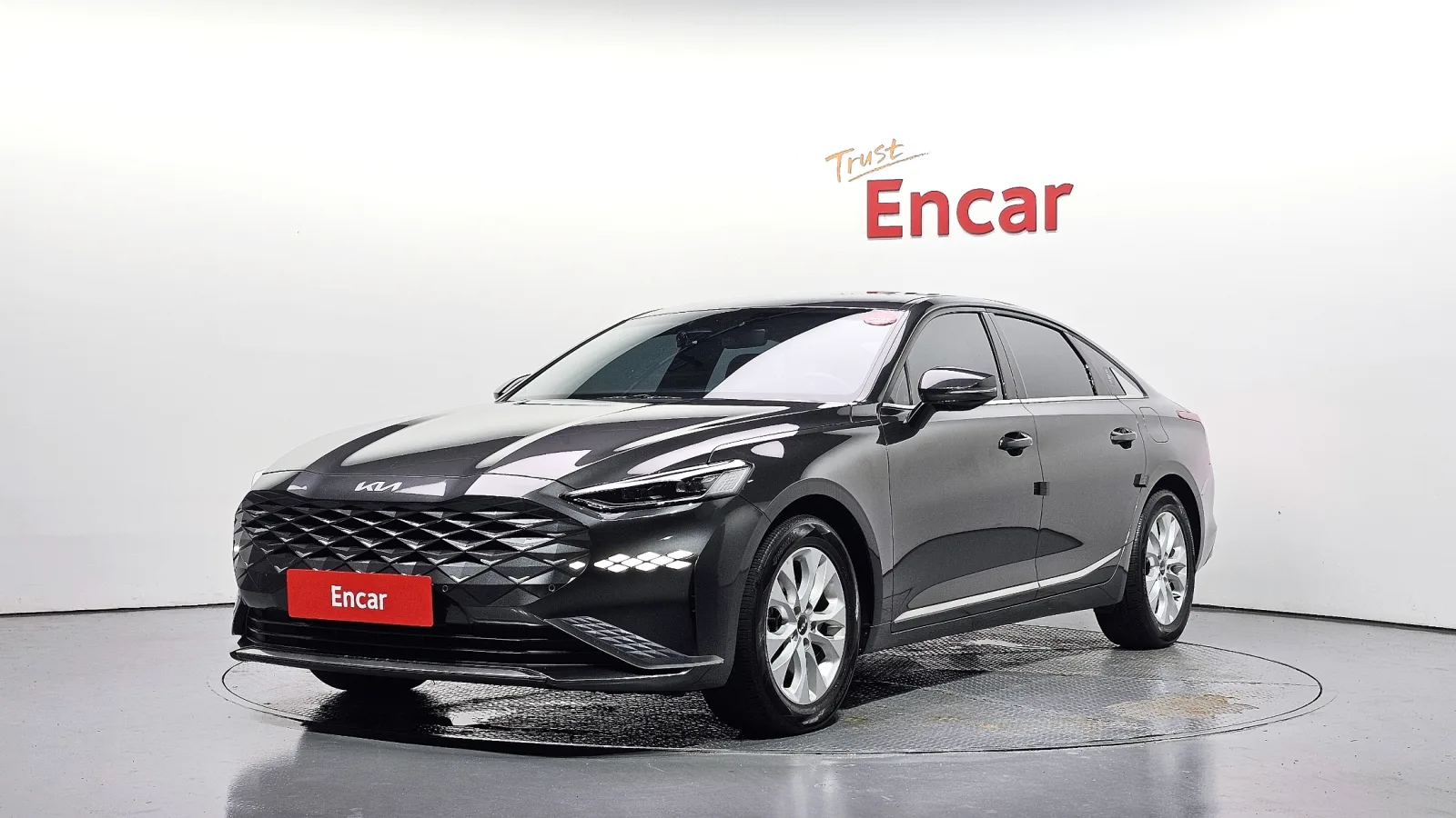 2023 Kia K8