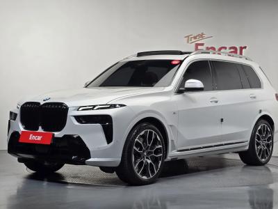 2025 BMW X7