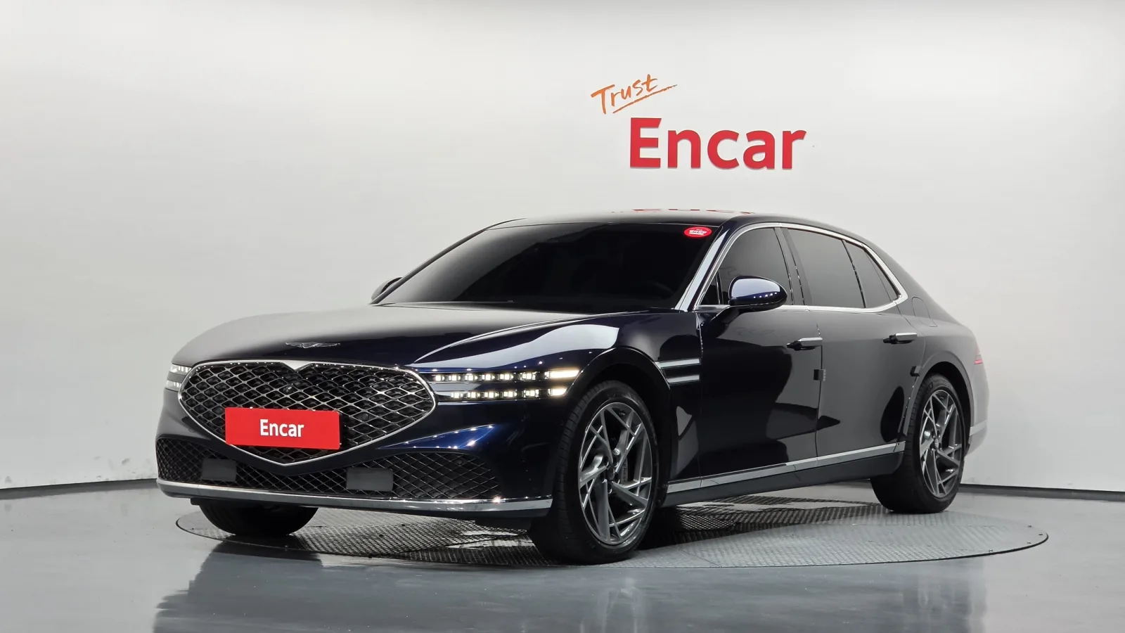 2022 Genesis G90