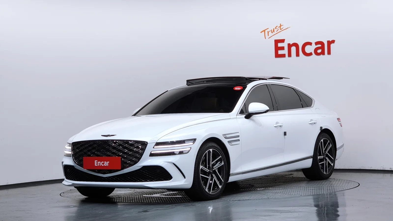 2025 Genesis G80