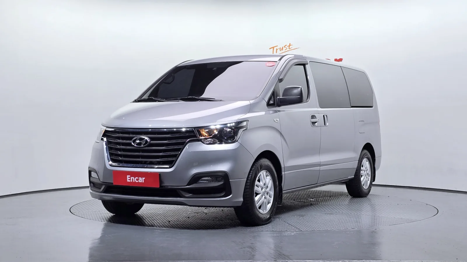 2021 Hyundai Starex