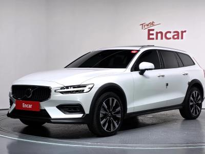 2024 Volvo V60