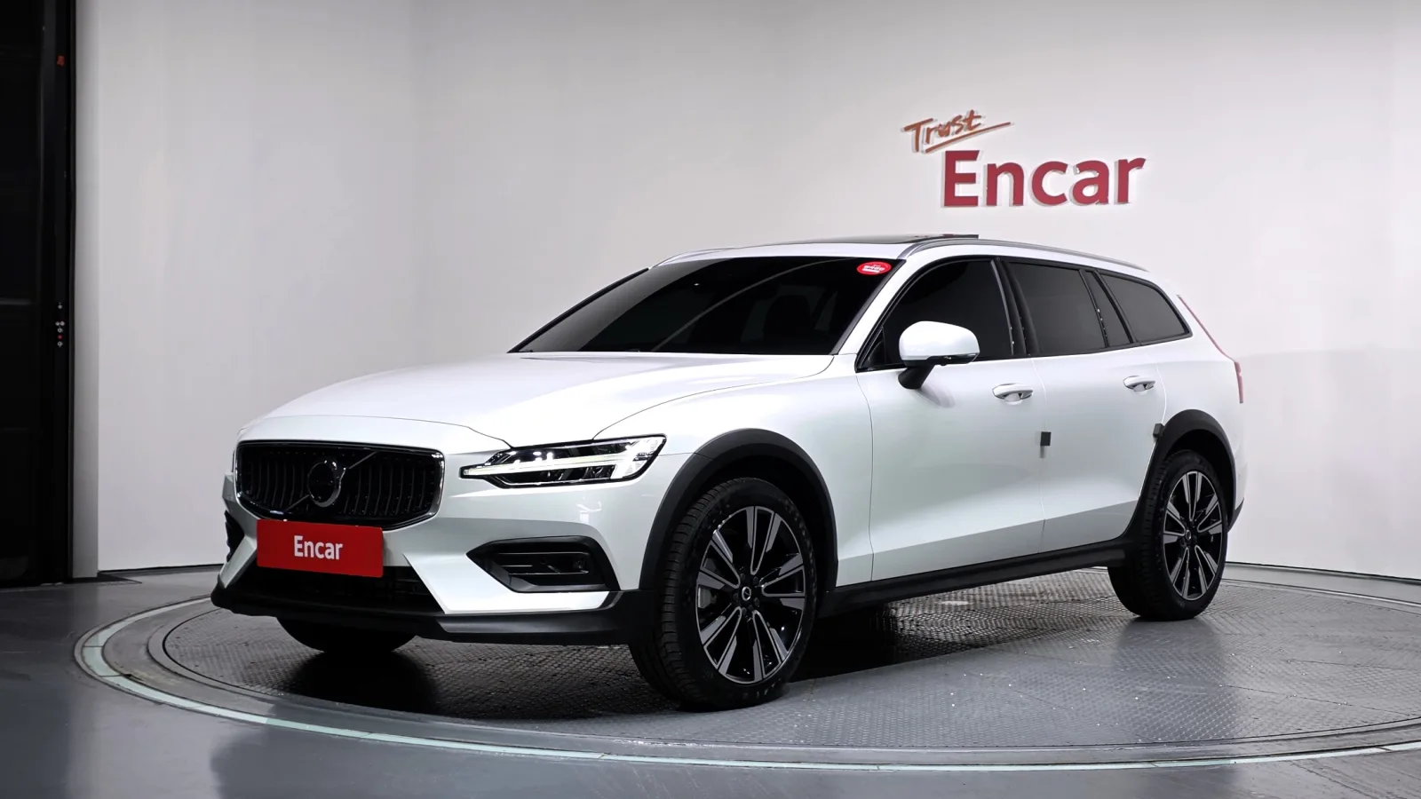 2024 Volvo V60