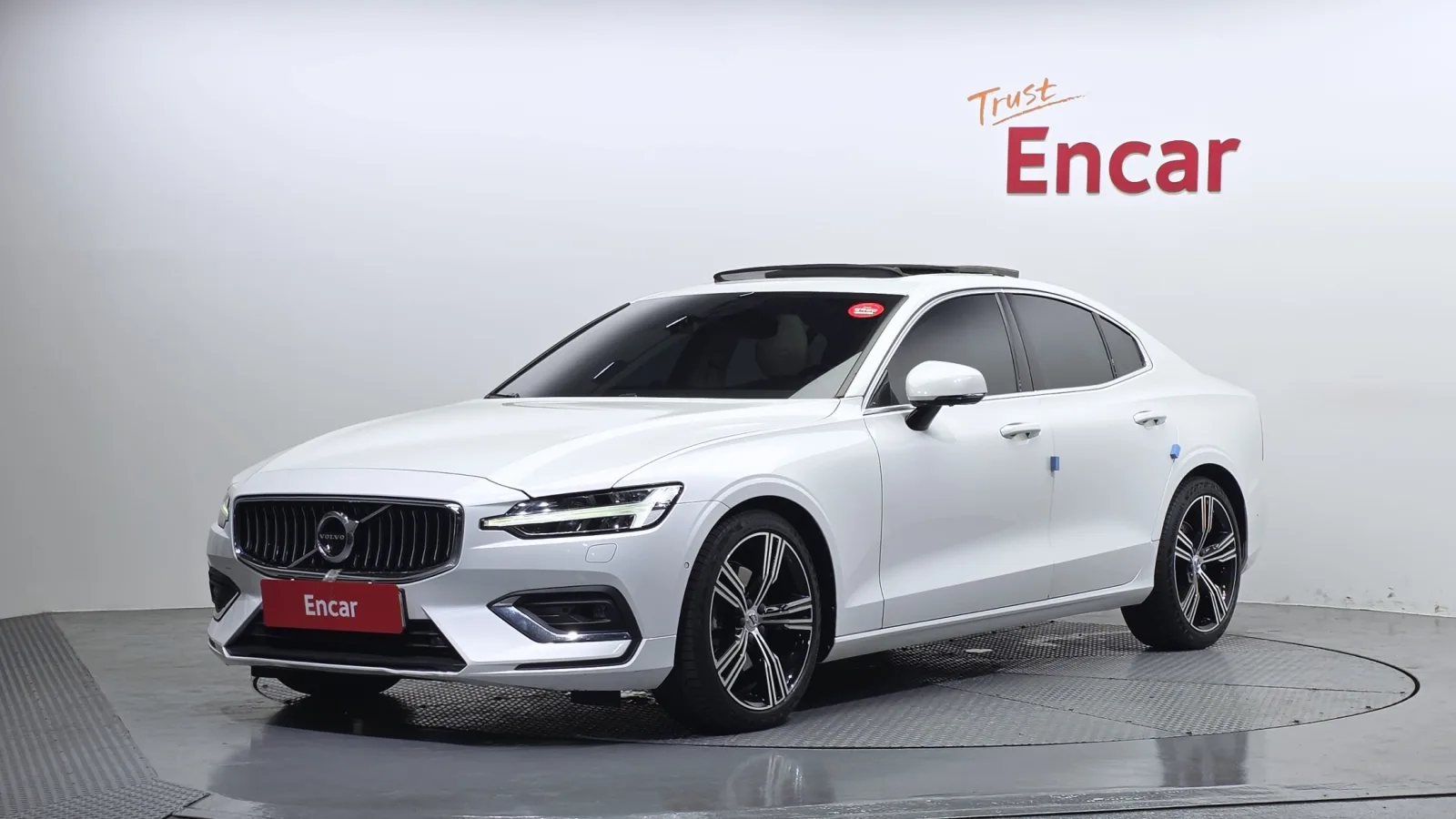 2020 Volvo S60