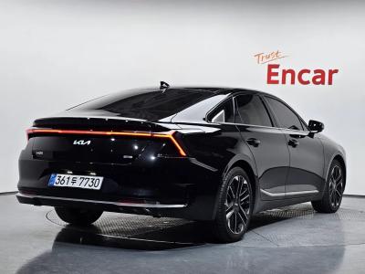 2026 Kia K8