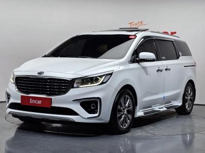 2020 Kia Carnival