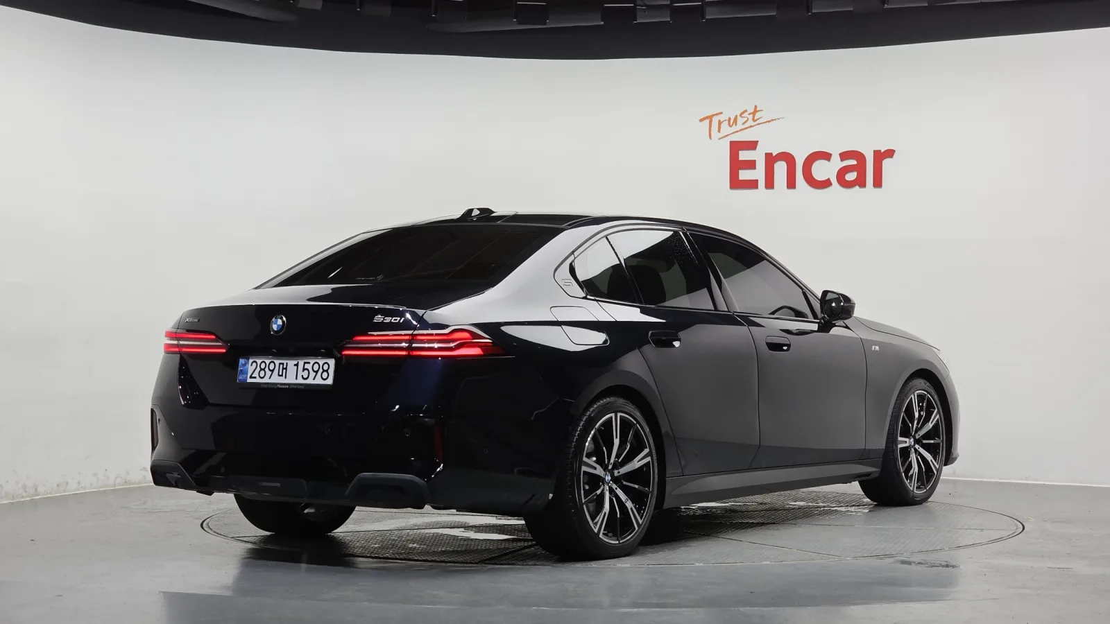 2024 BMW 5-Series