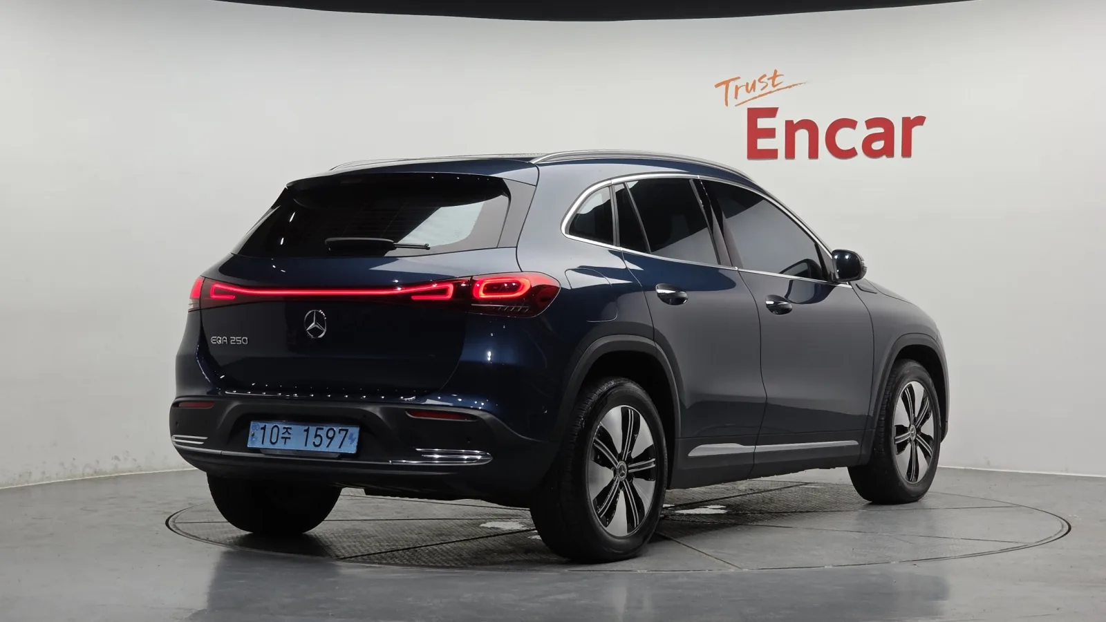 2021 Mercedes-Benz EQA