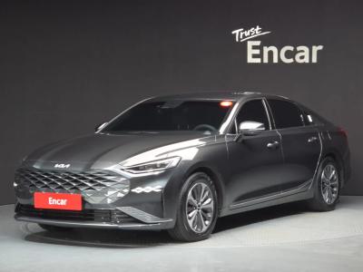 2022 Kia K8