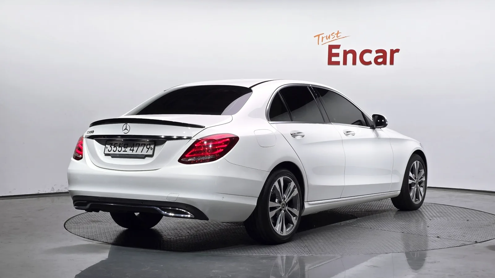 2018 Mercedes-Benz C-Class