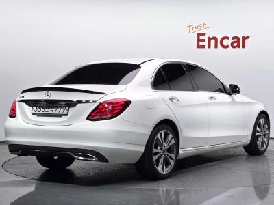 2018 Mercedes-Benz C-Class