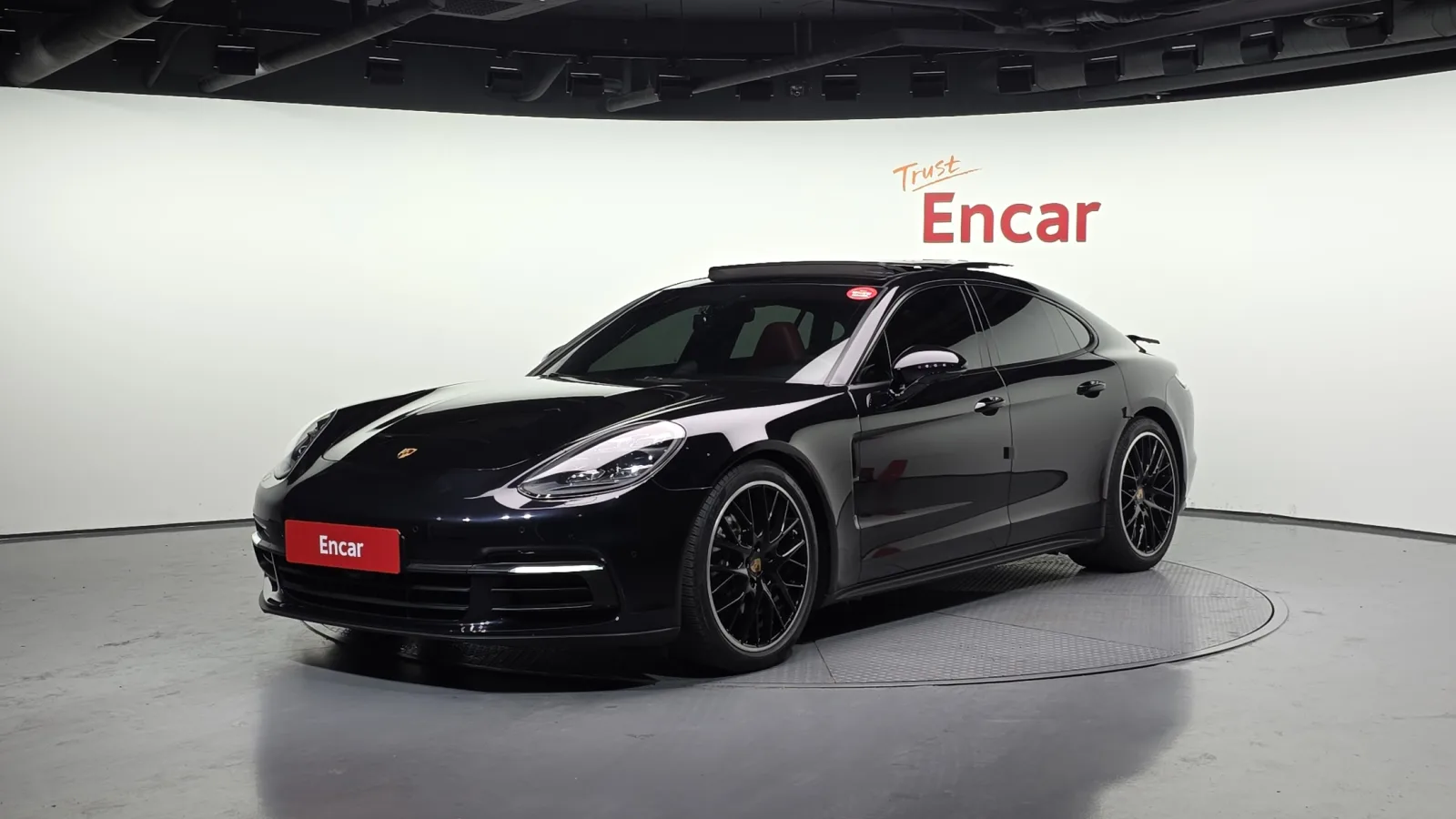 2020 Porsche Panamera