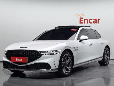 2022 Genesis G90