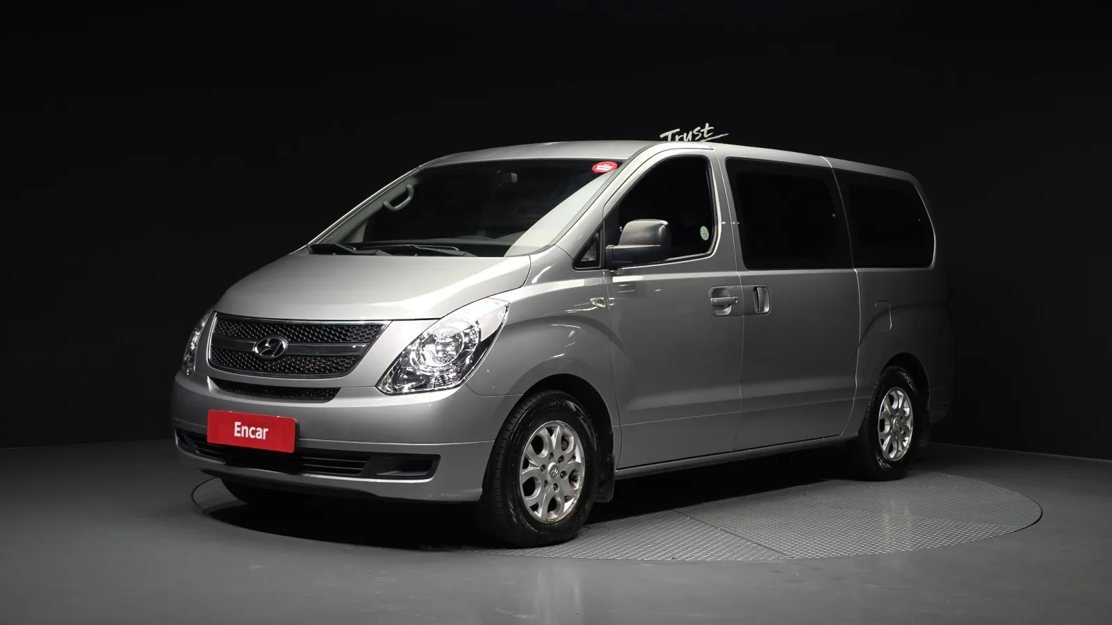 2012 Hyundai Starex