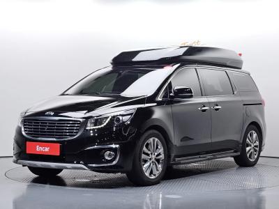 2017 Kia Carnival