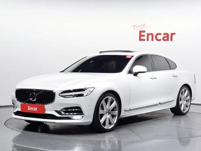 2019 Volvo S90