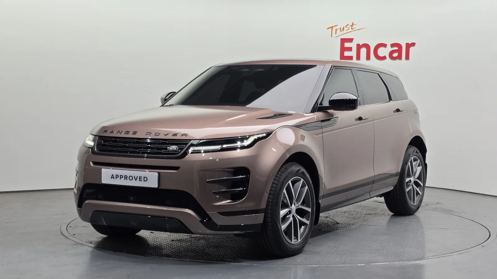 2026 Land Rover Range Rover Evoque