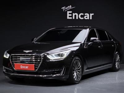 2018 Genesis EQ900