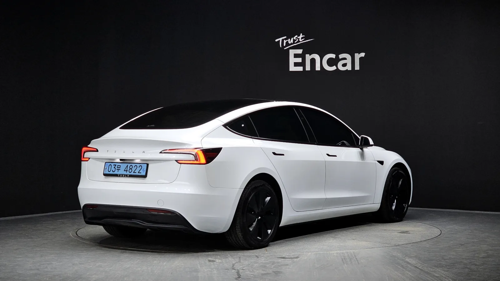 2024 Tesla Model 3