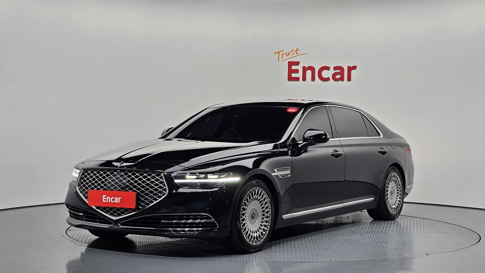 2019 Genesis G90