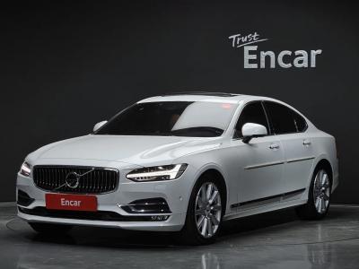 2019 Volvo S90
