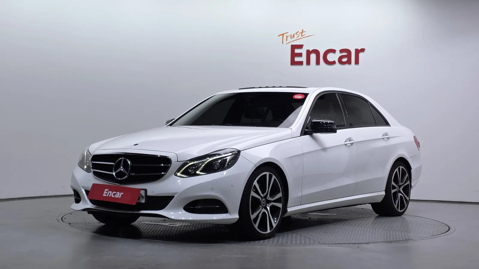 2016 Mercedes-Benz E-Class