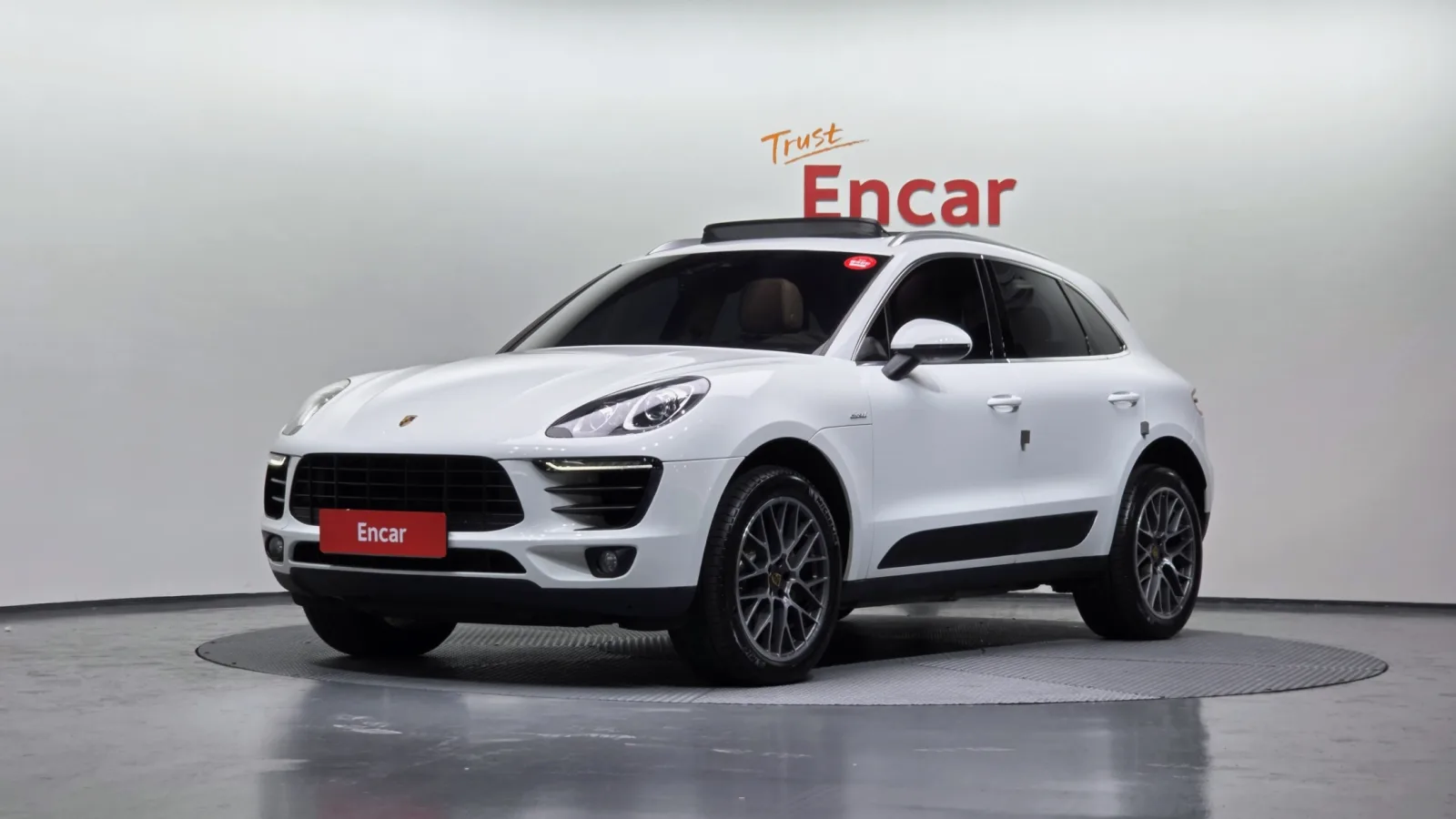 2017 Porsche Macan